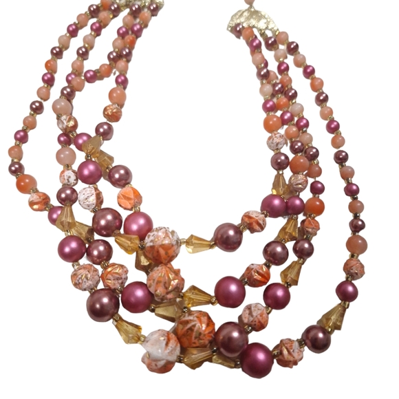 Vintage Japan Four Strand Necklace 14-17" Multi Pink Graduated Beads Hook Clasp - Picture 5 of 6